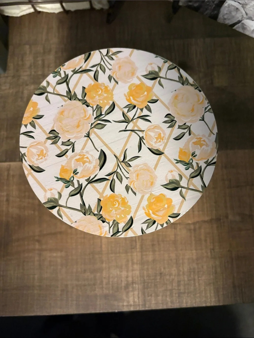 Enchante Citrus Bloom Scented Candle - Yellow